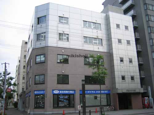 中央区北の北海道たばこ会館 外観1