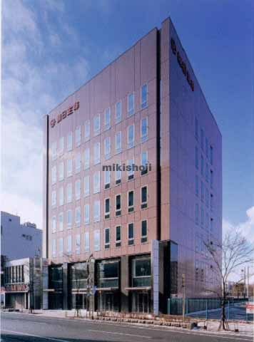 苫小牧市のステーションプラザ苫小牧 外観1