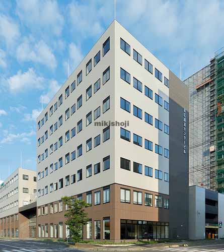 帯広市の帯広経済センタービル西館 外観1