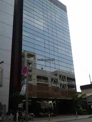 ＹＡＧＩ ＢＬＤＧ， 外観