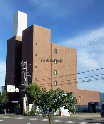 松本市全域の松本ヤマトビル(旧:中部クレーン松本ヤマトビル) 外観1