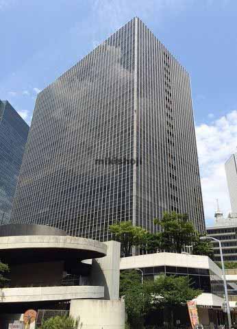 梅田・堂島・中之島の大阪駅前第４ビル 外観1
