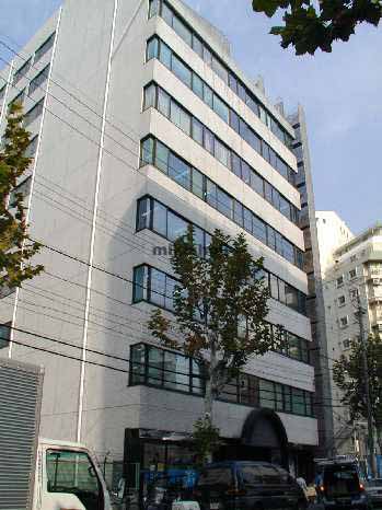 東中島・西淡路の新大阪丸ビル新館 外観1