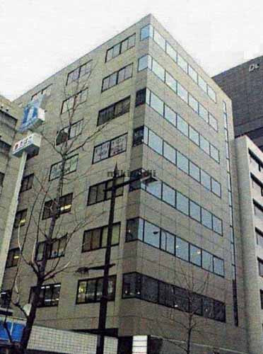 吹田市のエサカ中央ビル 外観1