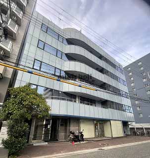 吹田市の五葉江坂ビル 外観1