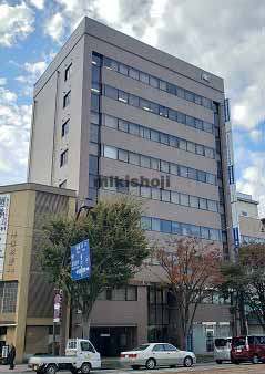 福井市のストークビル福井一番館 外観1