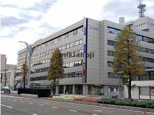 福井市の福井放送会館 外観1
