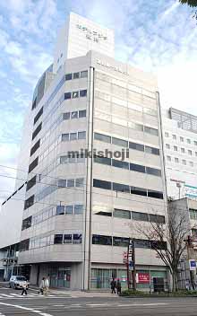 福井市の冨田第一生命ビル 外観1