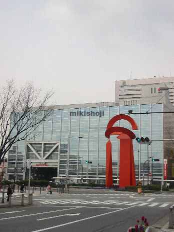 堺市の南海堺駅ビル 外観1