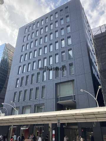 下京区の京都フコク生命四条柳馬場ビル 外観1