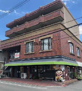 東大阪市のディアハイム鴻池 外観1