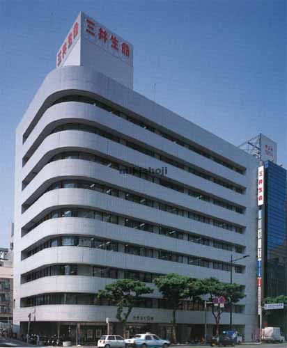 那覇市の大樹生命那覇ビル 外観1