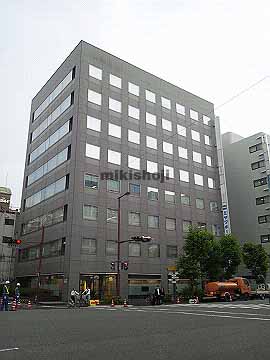 大分市の大分中央通りビル 外観1