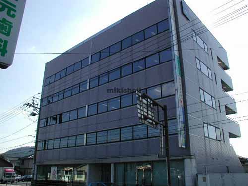 山口市の山口センタービル 外観1