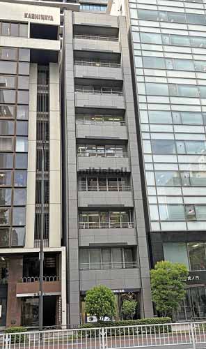 西新橋の虎ノ門吉荒ビル 外観1