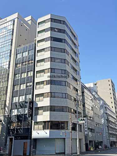 神田錦町・一ツ橋のノア大手町ビル 外観1