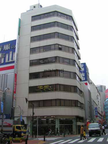 東池袋のポプラビル 外観1