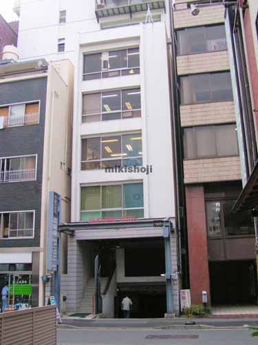 東上野のスエヒロビル 外観1