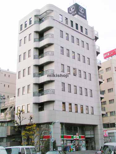 神山町のラビアンヌ・東京ビル 外観1