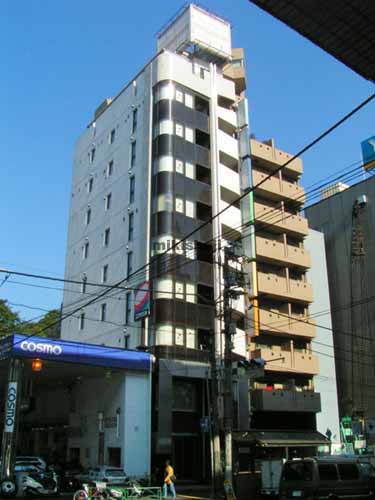 六本木のＴＲＵＳＴ　ＶＡＬＵＥ　六本木一丁目 外観1