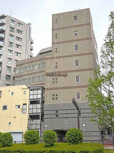 代々木・元代々木町のニチワビル 外観1