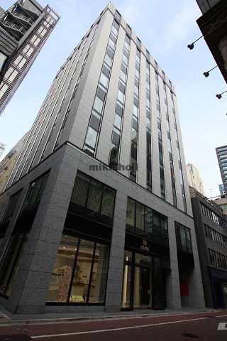 銀座の銀座レンガ通り福神ビル 外観1
