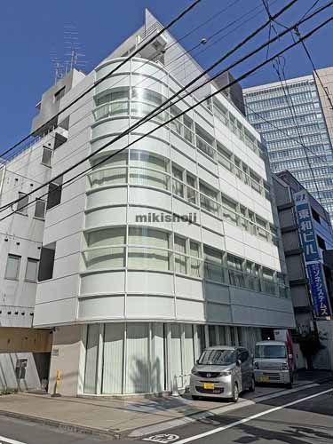飯田橋の東洋美術印刷本社ビル 外観1