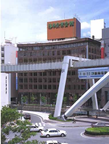 中央区の日本企業会館 外観1