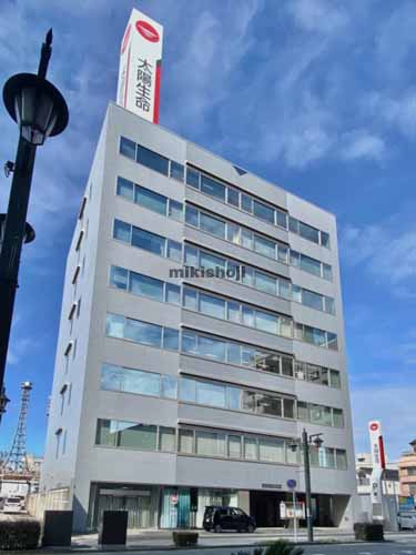 高崎市のイー・トランス高崎ビル 外観1