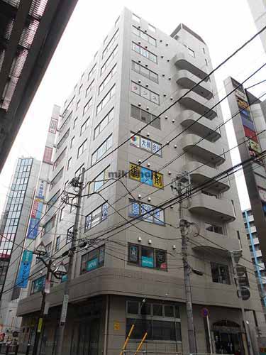 多摩市の多摩クレイドゥルビル 外観1