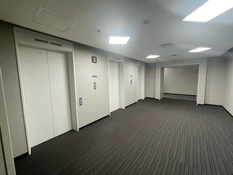 中央区北の札幌時計台ビル エレベーターホール5
