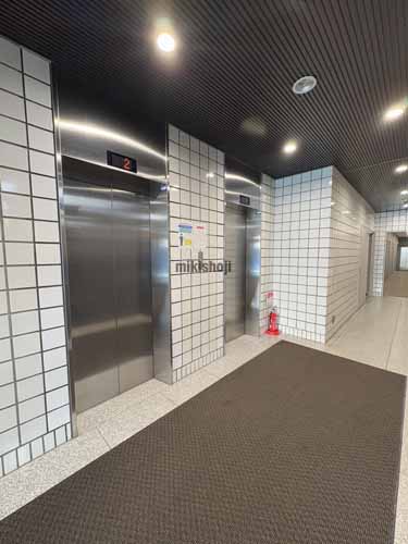 中央区北の北一条大和田ビル エレベーターホール2