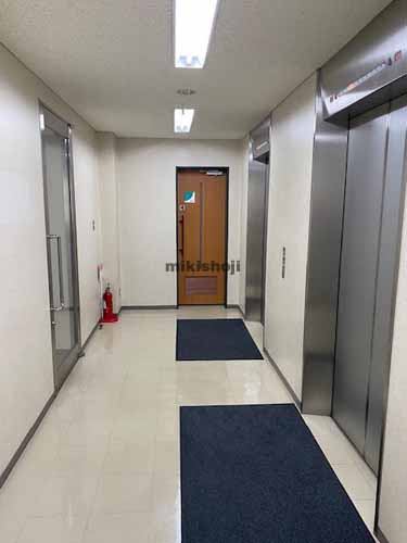 中央区北の札幌興銀ビル エレベーターホール1