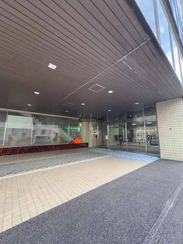中央区南の新永ビル エントランス1