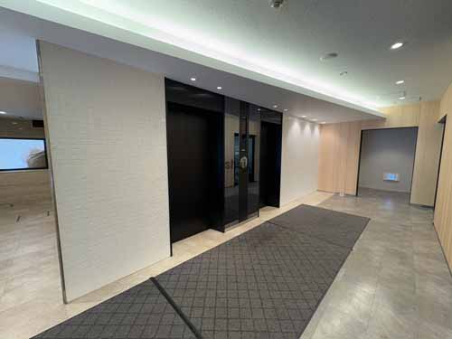 中央区北のいちご札幌創成第一ビル エレベーターホール1