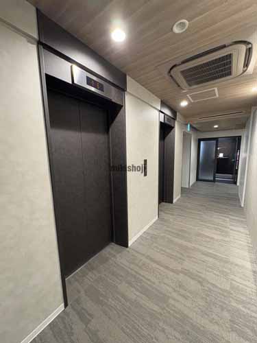 中央区北のメットライフ札幌北三条ビル エレベーターホール1