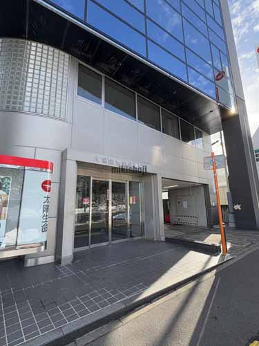 厚別区の太陽生命新札幌ビル エントランス1