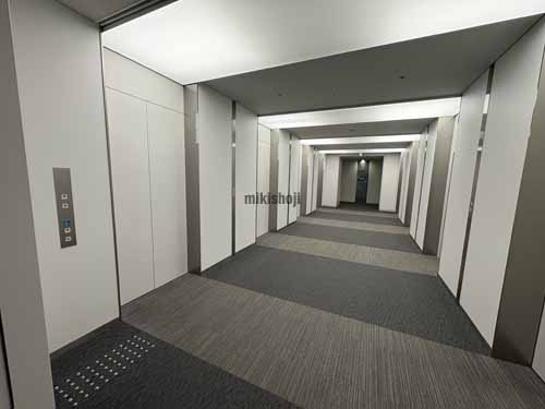 中央区北の日本生命札幌ビル エレベーターホール1