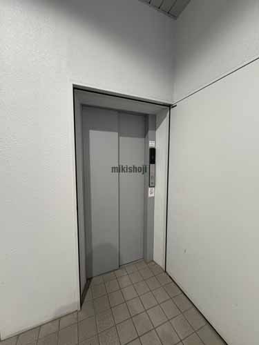中央区北のアーバンホームズビル エレベーターホール2