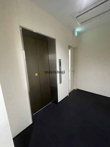 北区のＮＷ　ＳＱＵＡＲＥ エレベーターホール1