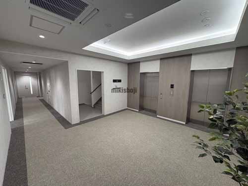 エナスクエア大通ビル エレベーターホール1