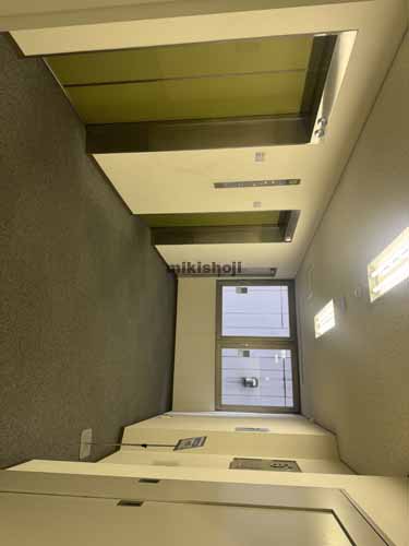 中央の三井住友銀行仙台ビル エレベーターホール2