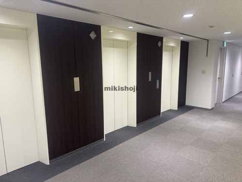 一番町の朝日生命仙台一番町ビル エレベーターホール1