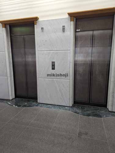 国分町・大町・立町の広瀬通東武ビル エレベーターホール2