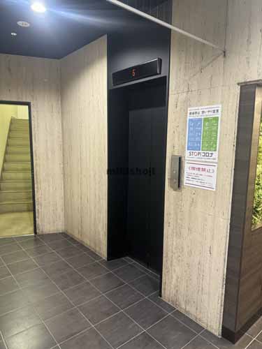 本町・花京院・錦町のカーニープレイス仙台駅前通 エレベーターホール2