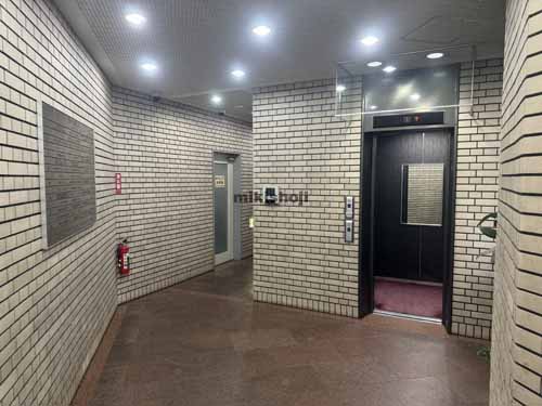 第六広瀬ビル エレベーターホール2