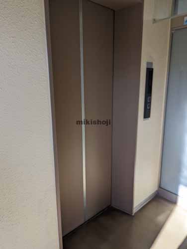 宮城野区他の松栄宮城野ビル エレベーターホール1