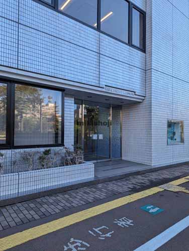 古川・長島のパークフロント青い森ビル エントランス1