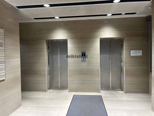 盛岡駅前通の盛岡駅前通ビル エレベーターホール1