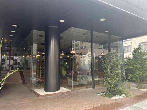 香澄町・十日町の山形十日町ビル エントランス1